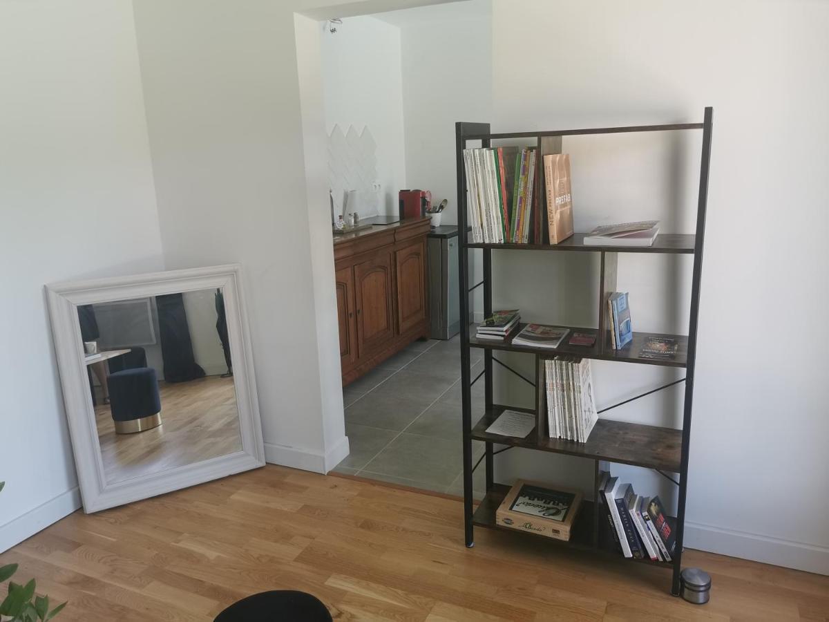 Jolie Villa Avec Piscine Dans Le St Emilionnais Sainte-Terre Esterno foto