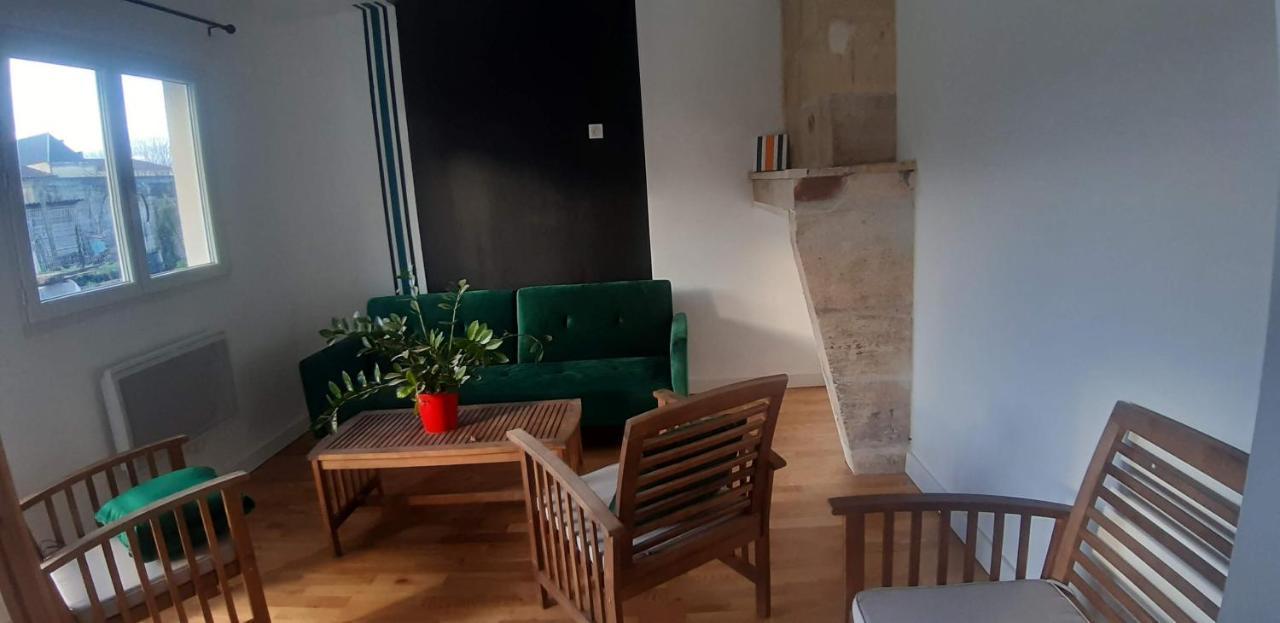 Jolie Villa Avec Piscine Dans Le St Emilionnais Sainte-Terre Esterno foto