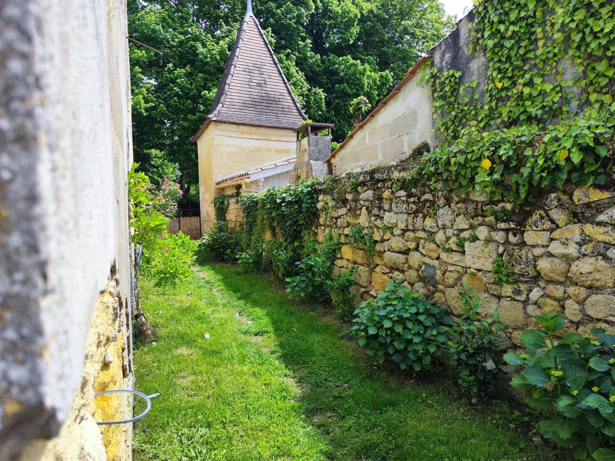 Jolie Villa Avec Piscine Dans Le St Emilionnais Sainte-Terre Esterno foto
